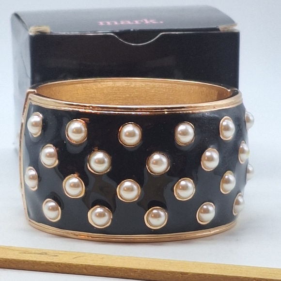 Avon mark. Black and Goldtone Faux Pearl-Embellished Clamper Bracelet - Picture 3 of 7
